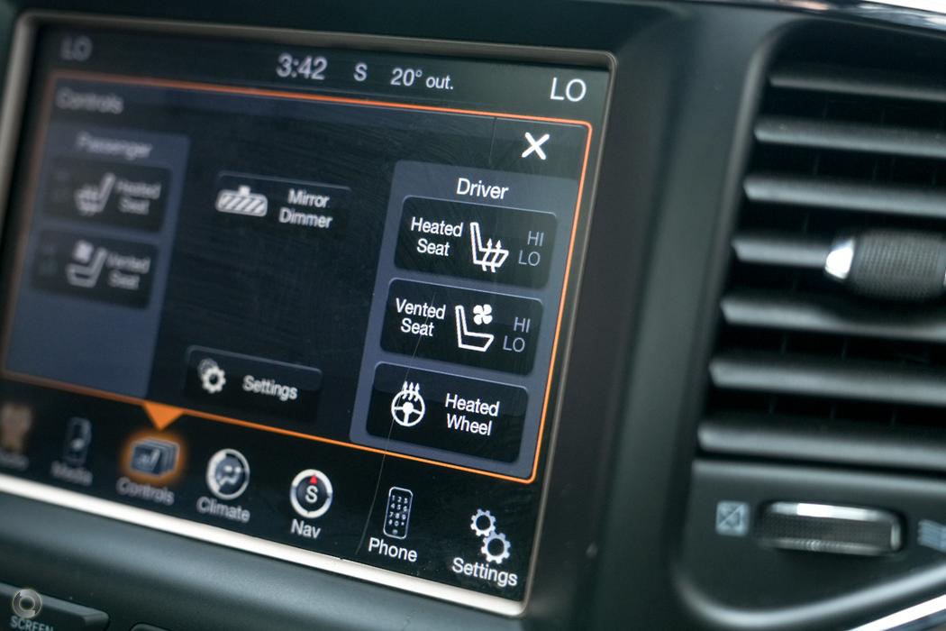 
								2014 Jeep Grand Cherokee WK MY15 Overland Wagon 5dr Spts Auto 8sp 4×4 3.6i – #591 sold full									