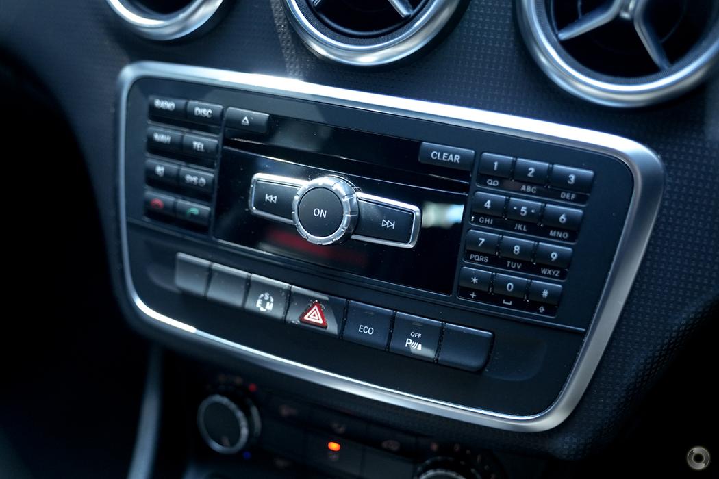 
								2014 Mercedes-Benz A-Class W176 A180 Hatchback 5dr D-CT 7sp 1.6T (Mar) – #595 full									