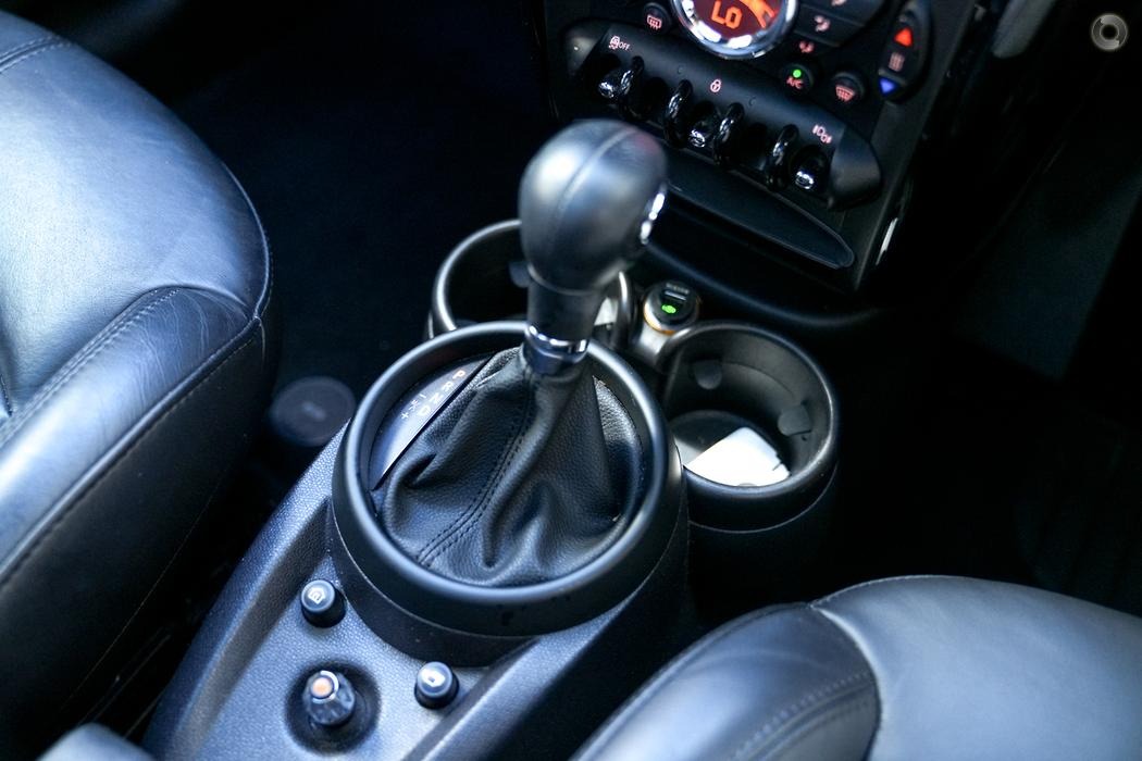 
								2015 MINI Countryman R60 MY15 Cooper Wagon 5dr Spts Auto 6sp 1.6i – #583 full									