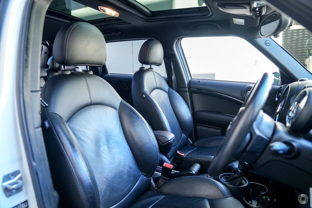 
								2015 MINI Countryman R60 MY15 Cooper Wagon 5dr Spts Auto 6sp 1.6i – #583 full									