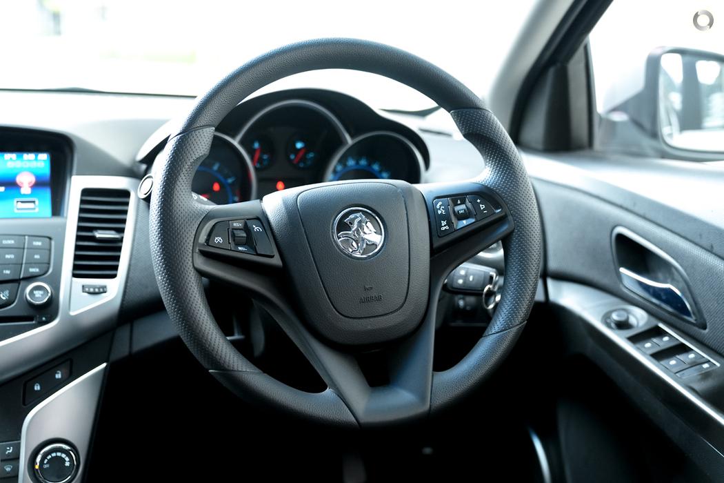 
								2016 Holden Cruze JH Series II MY16 Equipe Sedan 4dr Spts Auto 6sp 1.8i – #616 full									