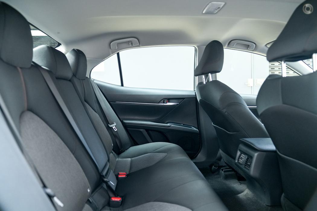 
								2018 Toyota Camry AXVH71R Ascent Sport Sedan 4dr CVT 6sp 2.5i88kW Hybrid – #607 full									