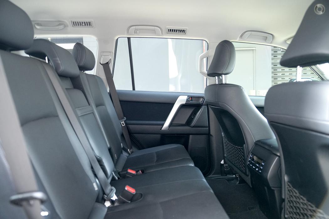 
								2018 Toyota Landcruiser Prado GDJ150R GXL Wagon 7st 5dr Spts Auto 6sp 4×4 2.8DT full									