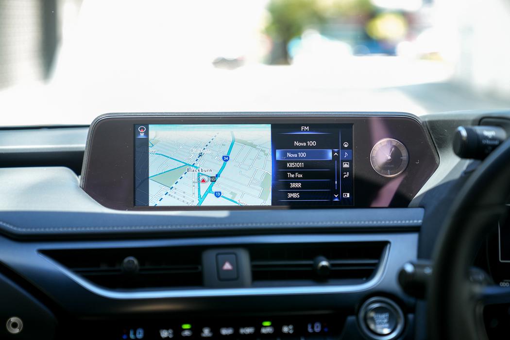 
								2019 Lexus UX MZAA10R UX200 Luxury Hatchback 5dr CVT 1sp 2WD 2.0i #605 full									