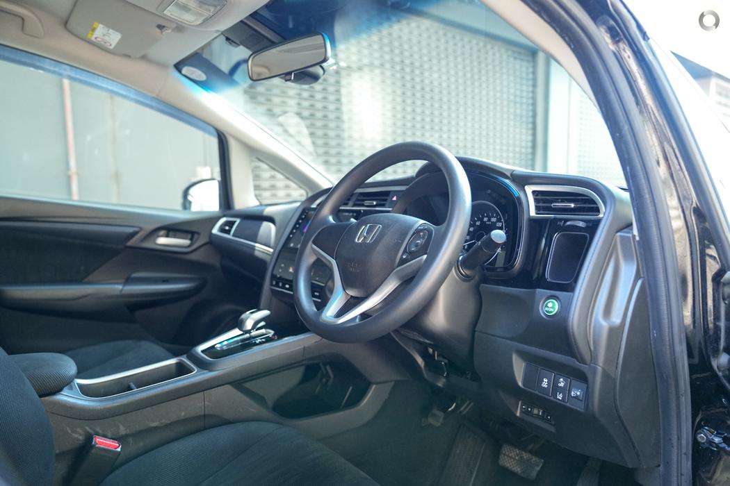 
								2020 Honda Shuttle GP7 Wagon 5dr SA DCT 7sp 1.5i Hybrid [IMP] #614 full									