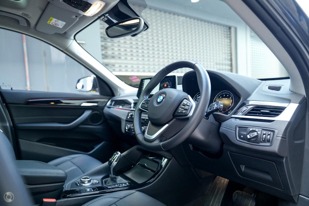 
								2022 BMW X1 F48 LCI sDrive20i Sport Collection Wagon 5dr DCT Steptronic 7sp 580kg 2.0T – #609 full									