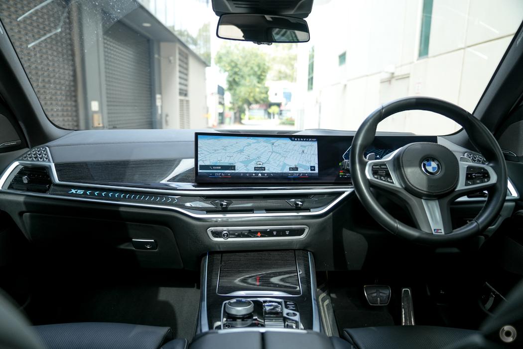 
								2023 BMW X5 G05 LCI xDrive30d M Sport Wagon 5dr Steptronic 8sp 4×4 730kg 3.0DT full									