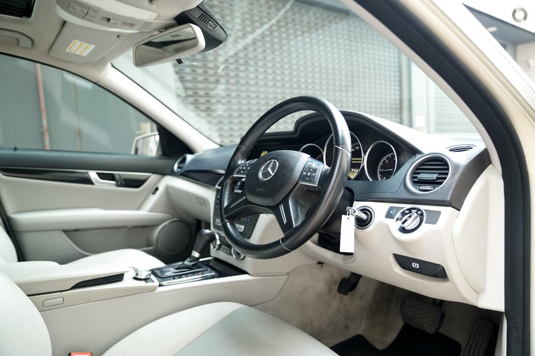 
								2012 Mercedes-Benz C-Class W204 MY12 C200 CDI BlueEFFICIENCY Estate 5dr 7G-TRONIC + 7sp 2.1DT – #664 full									