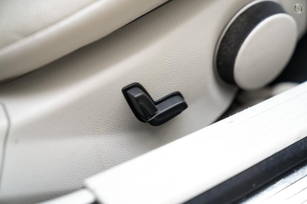 
								2012 Mercedes-Benz C-Class W204 MY12 C200 CDI BlueEFFICIENCY Estate 5dr 7G-TRONIC + 7sp 2.1DT – #664 full									