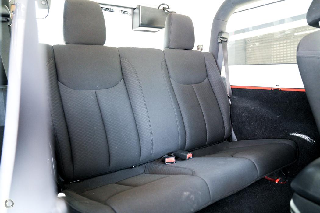 
								2015 Jeep Wrangler JK MY15 Sport Softtop 2dr Auto 5sp 4×4 3.6i – #658 full									