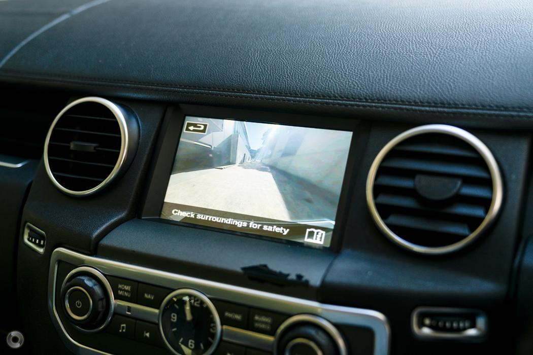 
								2015 Land Rover Discovery Series 4 L319 MY16 TDV6 Wagon 5dr Spts Auto 8sp 4×4 3.0DTT – #657 full									