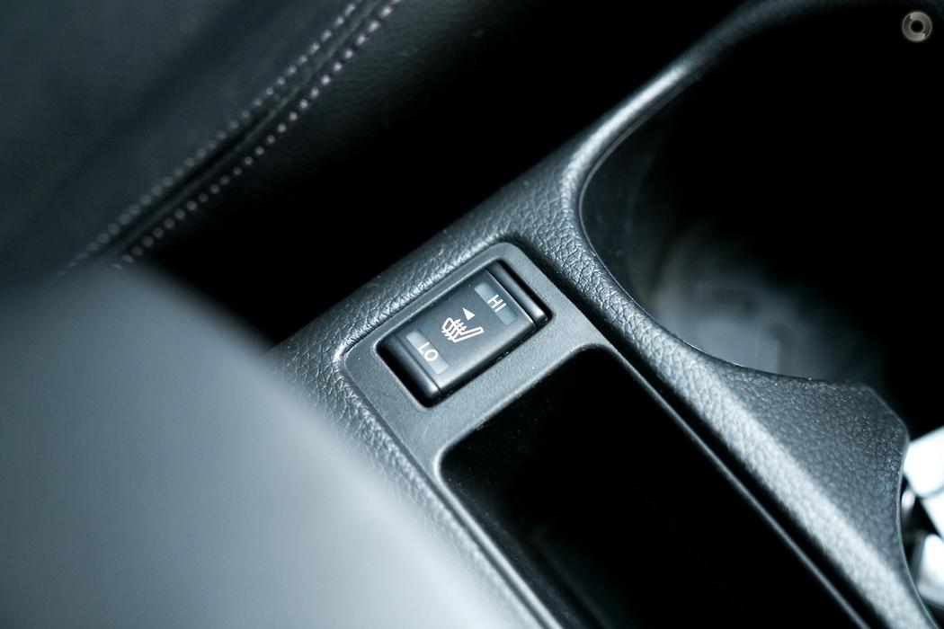 
								2015 Nissan X-TRAIL T32 ST-L Wagon 5dr X-tronic 7sp 2WD 2.5i – #666 full									