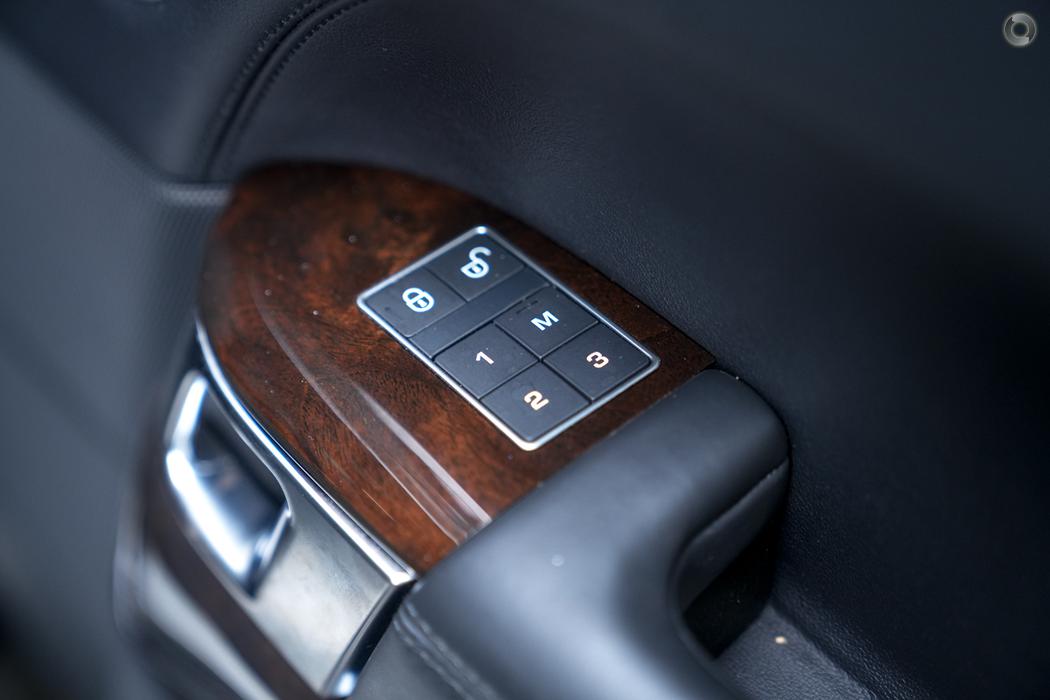 
								2016 Land Rover Range Rover L405 16MY V6SC Vogue Wagon 5dr Spts Auto 8sp 4×4 828kg 3.0SC – #625 full									