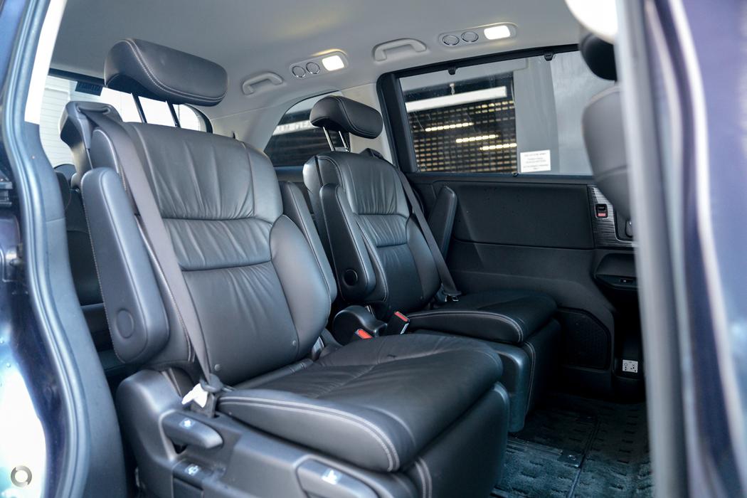 
								2017 Honda Odyssey RC MY17 VTi-L Wagon 7st 5dr CVT 7sp 2.4i – #646 full									