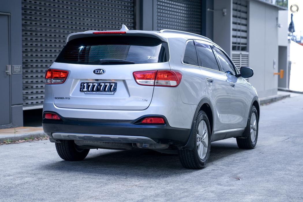 
								2017 Kia Sorento UM MY17 Si Wagon 7st 5dr Spts Auto 6sp 3.3i #632 full									