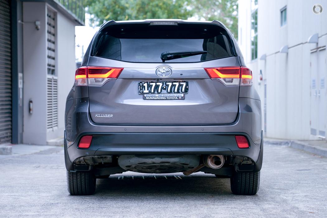 
								2017 Toyota Kluger GSU50R GXL Wagon 7st 5dr Spts Auto 8sp 2WD 3.5i – #611 full									