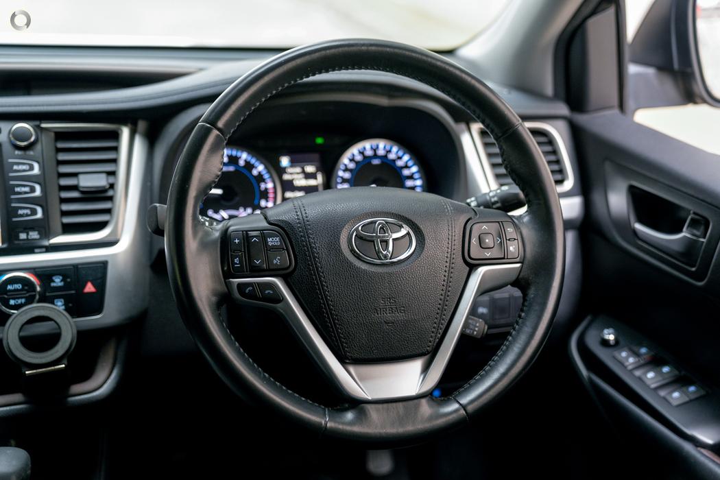 
								2017 Toyota Kluger GSU50R GXL Wagon 7st 5dr Spts Auto 8sp 2WD 3.5i – #611 full									