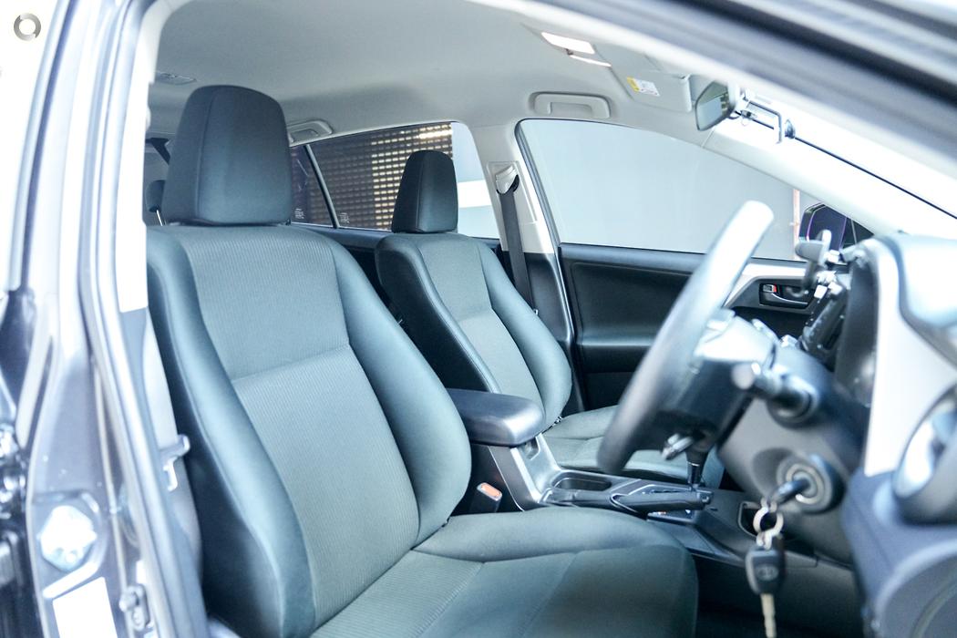 
								2018 Toyota RAV4 ASA44R GX Wagon 5dr Spts Auto 6sp AWD 2.5i – #672 full									