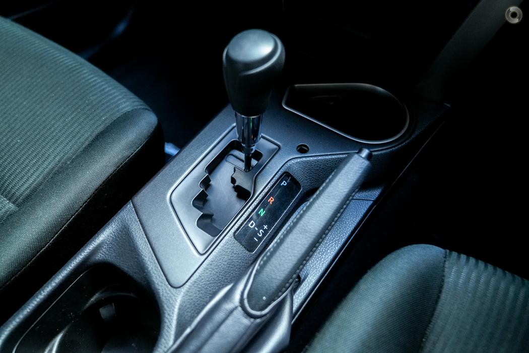 
								2018 Toyota RAV4 ASA44R GX Wagon 5dr Spts Auto 6sp AWD 2.5i – #672 full									