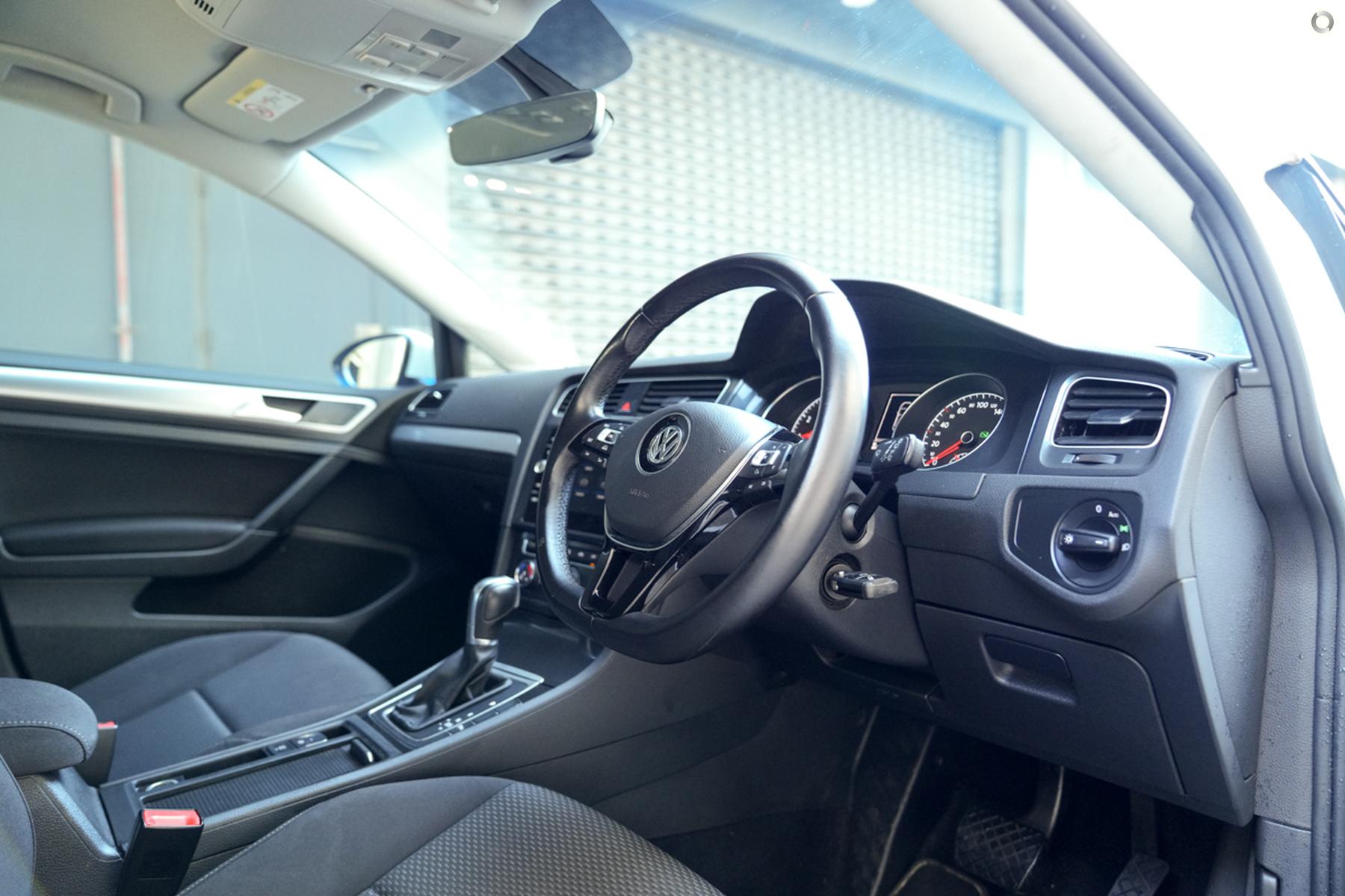 
								2018 Volkswagen GOLF 7.5 MY18 GTI Hatchback 5dr DSG 6sp – #685 full									