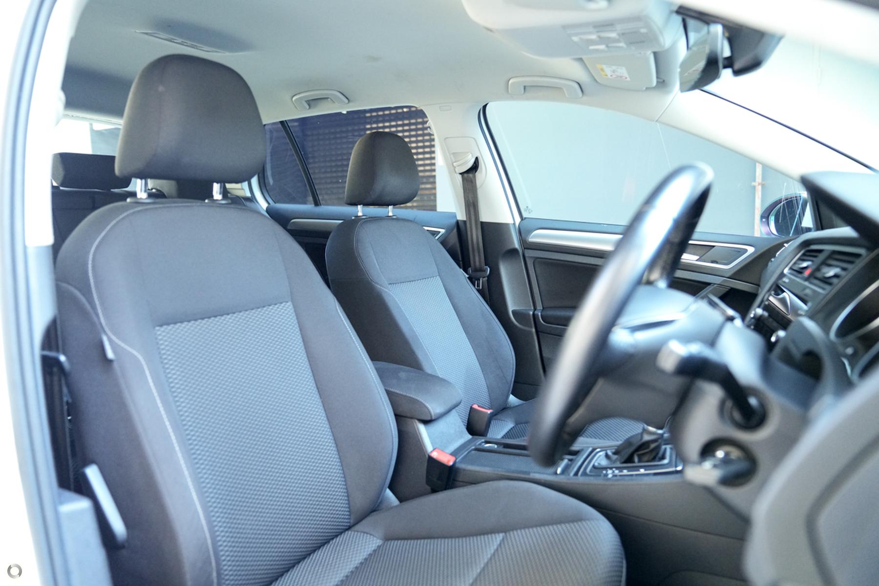 
								2018 Volkswagen GOLF 7.5 MY18 GTI Hatchback 5dr DSG 6sp – #685 full									