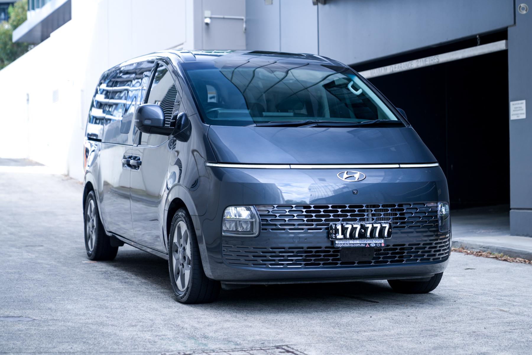 2021 Hyundai STARIA US4.V1 MY22 Highlander Wagon 8st 5dr Spts Auto 8sp AWD 2.2DT (021)