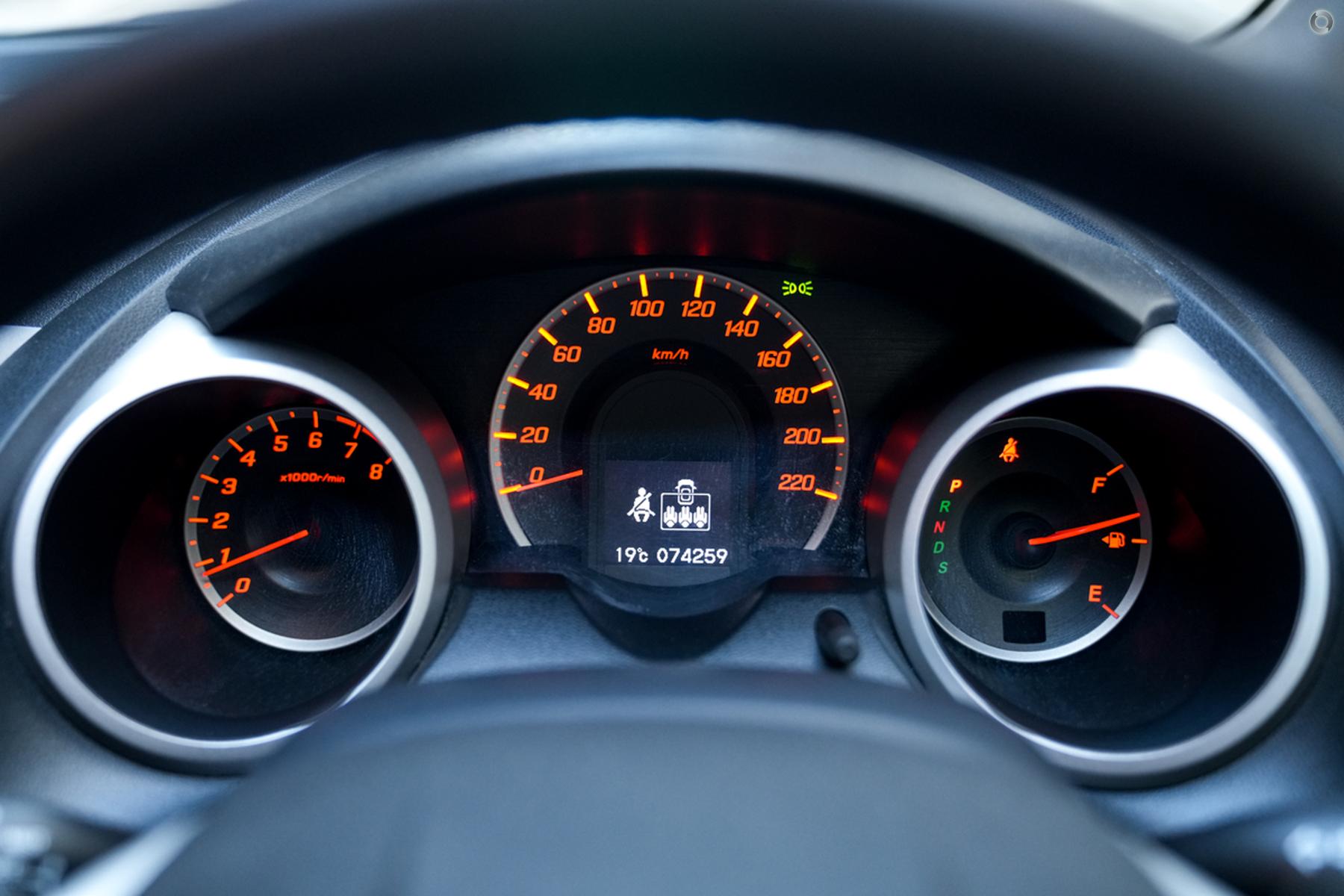 
								2012 Honda Jazz GE MY12 VIBE HATCHBACK 5DR AUTO 5SP 1.3I – #704 full									