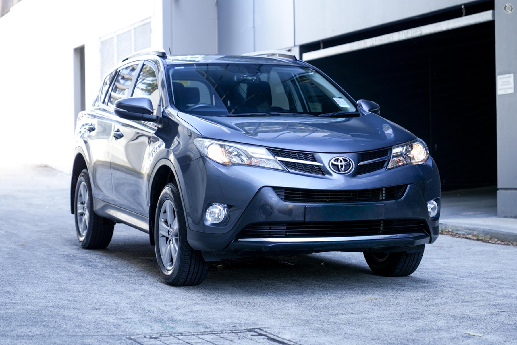 2015 Toyota RAV4 ASA44R Cruiser Wagon 5dr Spts Auto 6sp AWD 2.5i – #686