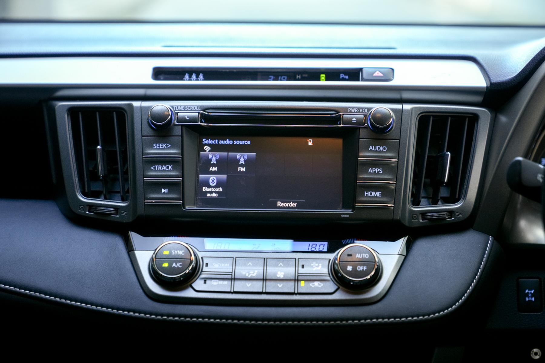 
								2015 Toyota RAV4 ASA44R Cruiser Wagon 5dr Spts Auto 6sp AWD 2.5i – #686 full									