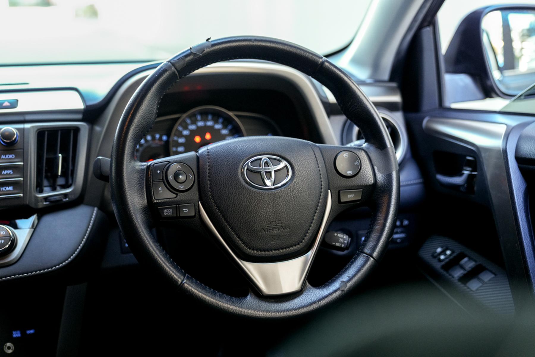 
								2015 Toyota RAV4 ASA44R Cruiser Wagon 5dr Spts Auto 6sp AWD 2.5i – #686 full									