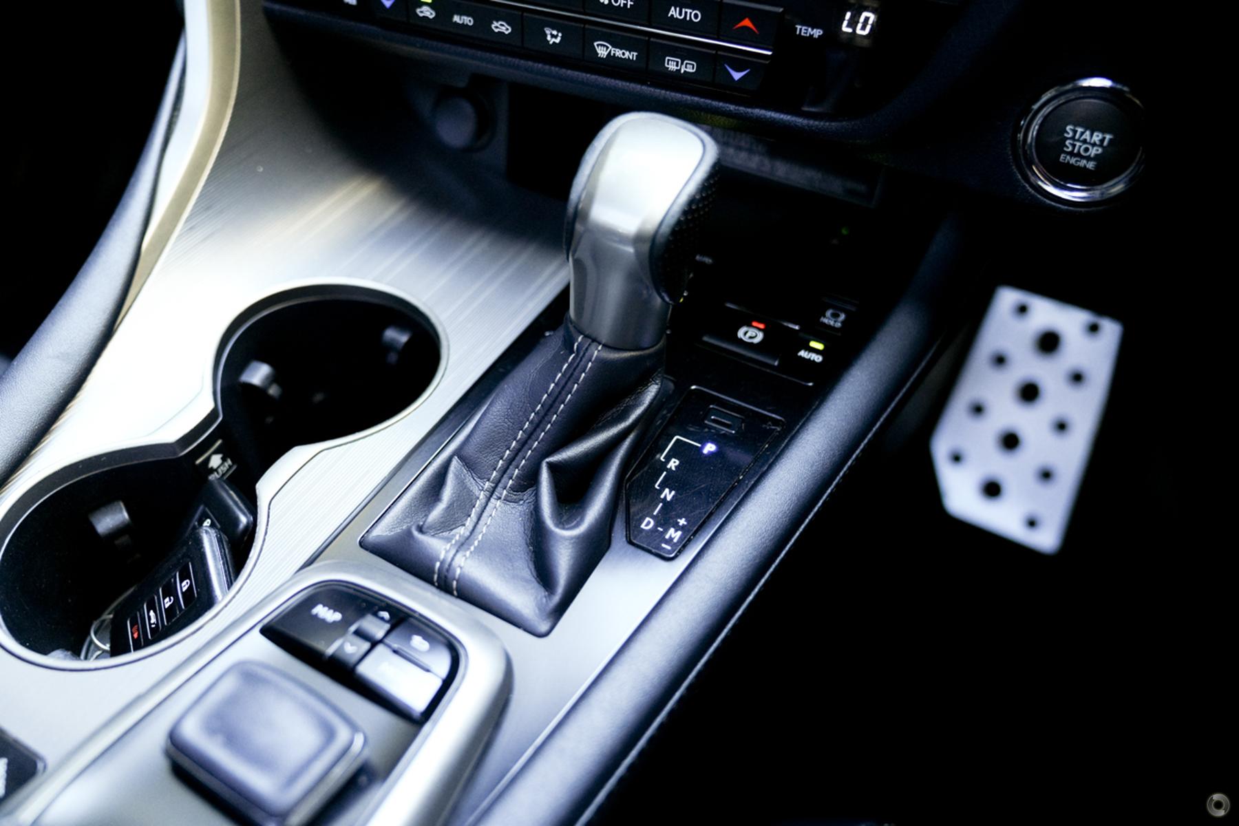 
								2016 Lexus RX AGL20R RX200t F Sport Wagon 5dr Spts Auto 6sp, 2.0T – #684 full									