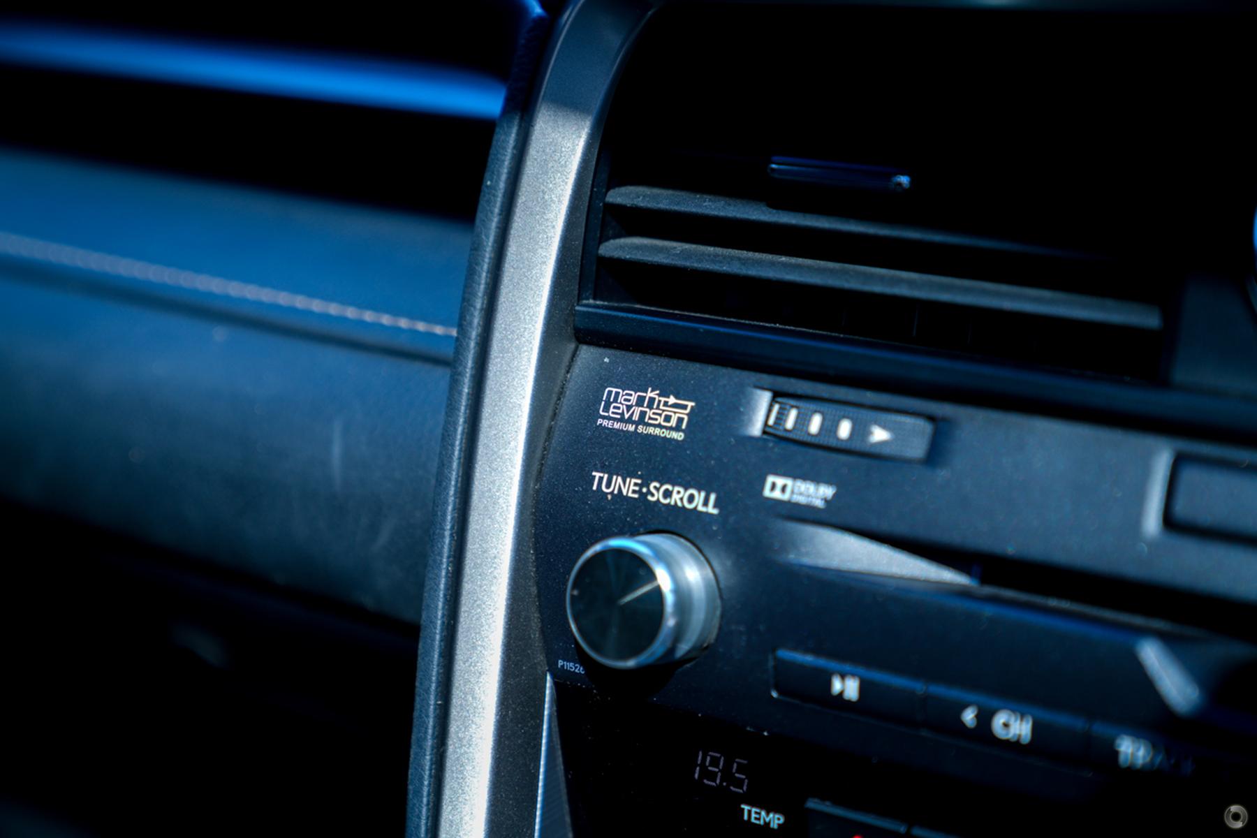 
								2016 Lexus RX AGL20R RX200t F Sport Wagon 5dr Spts Auto 6sp, 2.0T – #684 full									