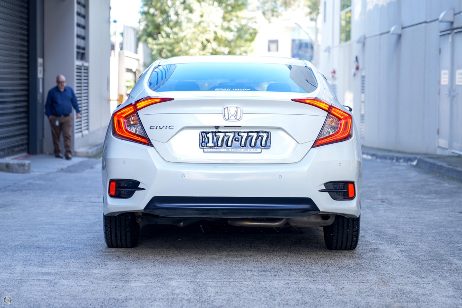 2019 Honda Civic 10th Gen MY18 VTi-S Sedan 4dr CVT 1sp 1.8i – #683