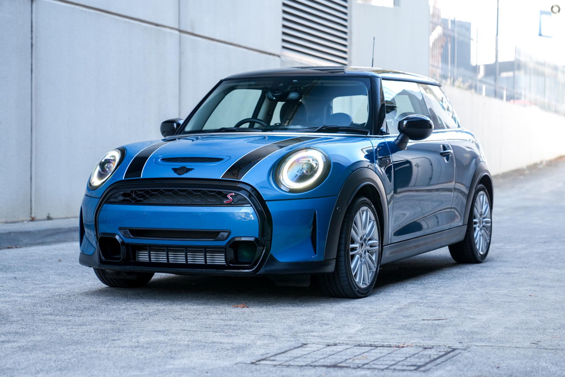 2023 MINI Hatch F56 LCI-2 Cooper S Classic Hatchback 3dr D-CT 7sp 2.0T – #718