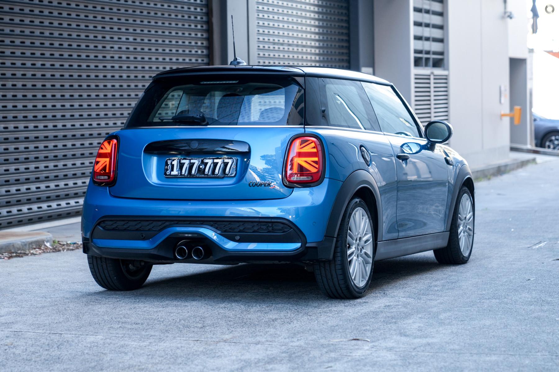 2023 MINI Hatch F56 LCI-2 Cooper S Classic Hatchback 3dr D-CT 7sp 2.0T – #718