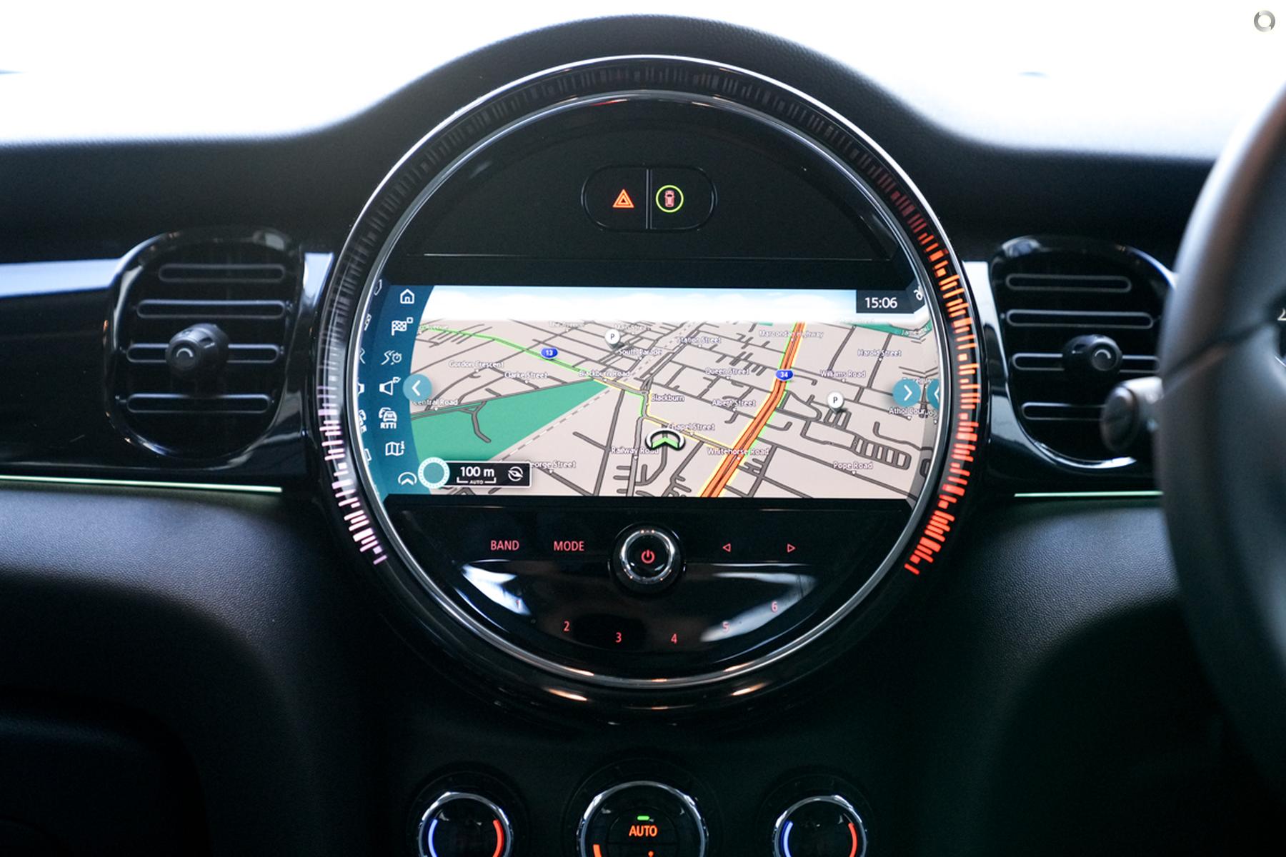 
								2023 MINI Hatch F56 LCI-2 Cooper S Classic Hatchback 3dr D-CT 7sp 2.0T – #718 full									