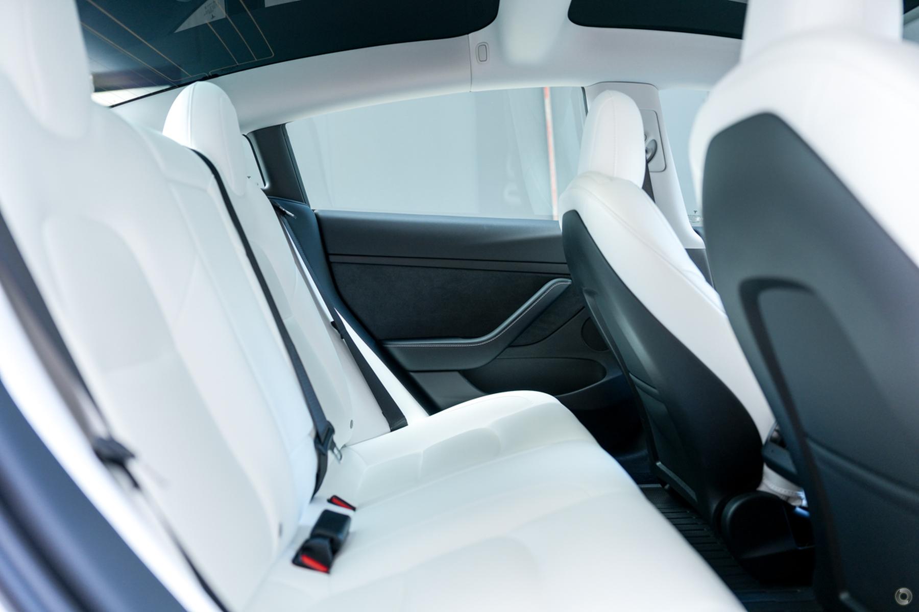 
								2023 Tesla Model 3 MY23 Rear-Wheel Drive Sedan 4dr Reduction Gear 1sp 208kW – #695 full									