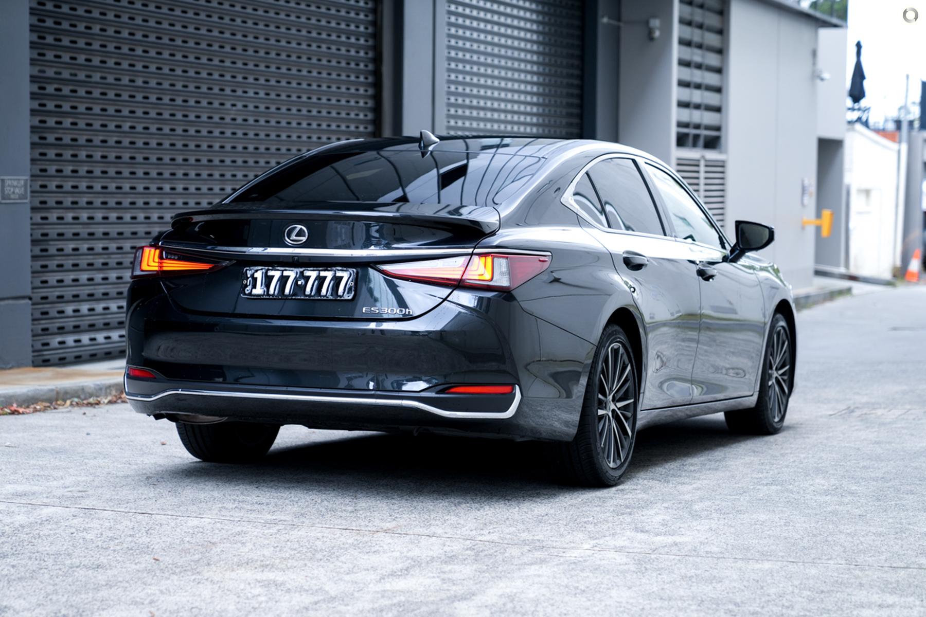 2024 Lexus ES AXZH10R ES300h Luxury Sedan 4dr CVT 1sp 2.5i/88kW Hybrid – #703