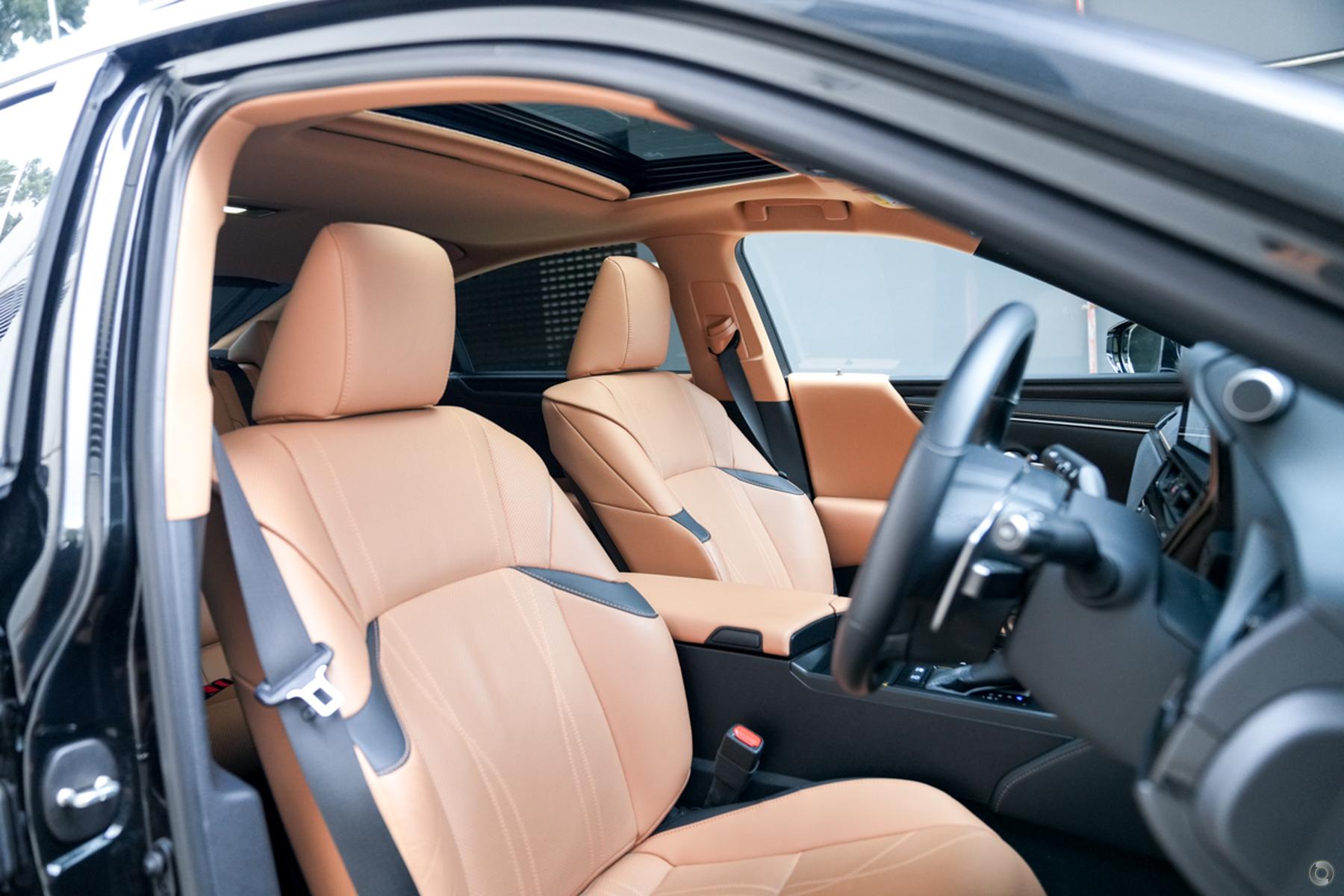 
								2024 Lexus ES AXZH10R ES300h Luxury Sedan 4dr CVT 1sp 2.5i/88kW Hybrid – #703 full									