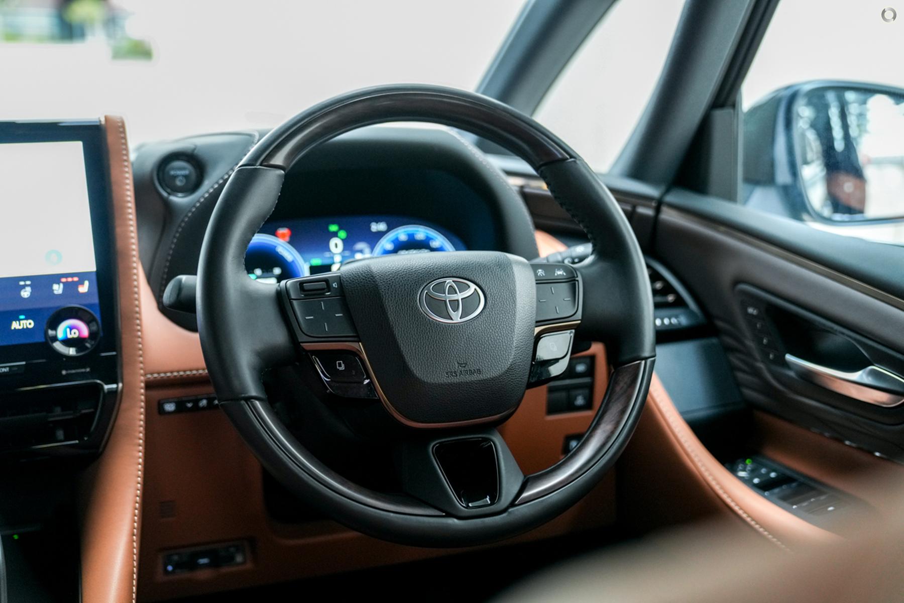 
								2024 Toyota Vellfire AAHH40W Hybrid Z Premier Van Wagon 7st 5dr CVT 1sp 2.5i Hybrid [IMP] – #690 full									