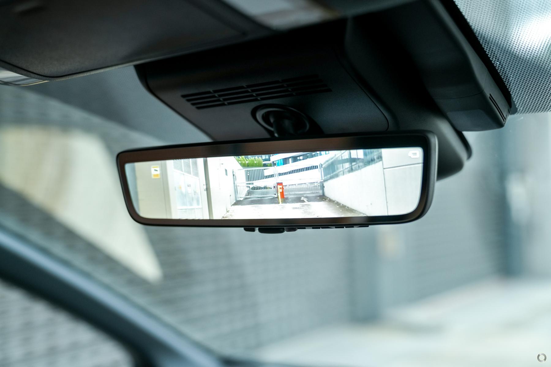 
								2024 Toyota Vellfire AAHH40W Hybrid Z Premier Van Wagon 7st 5dr CVT 1sp 2.5i Hybrid [IMP] – #690 full									