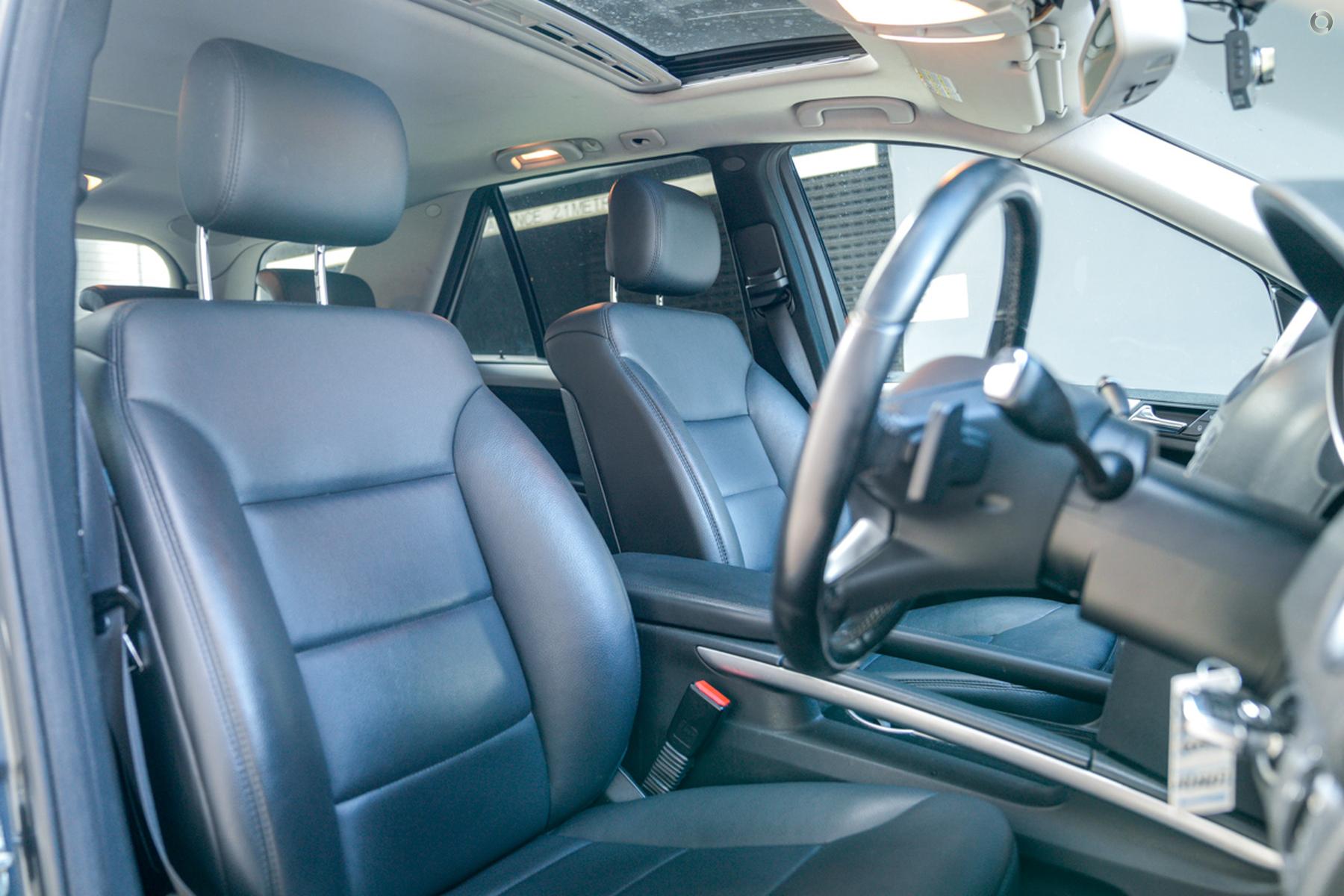 
								2010 Mercedes-Benz M-Class W164 MY10 ML350 Wagon 5dr Spts Auto 7sp 4×4 3.5i – #696 full									