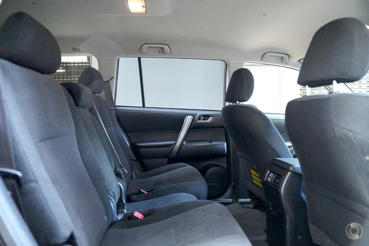 
								2013 Toyota Kluger GSU40R MY12 KX-R Wagon 7st 5dr Spts Auto 5sp 2WD 3.5i – #722 full									