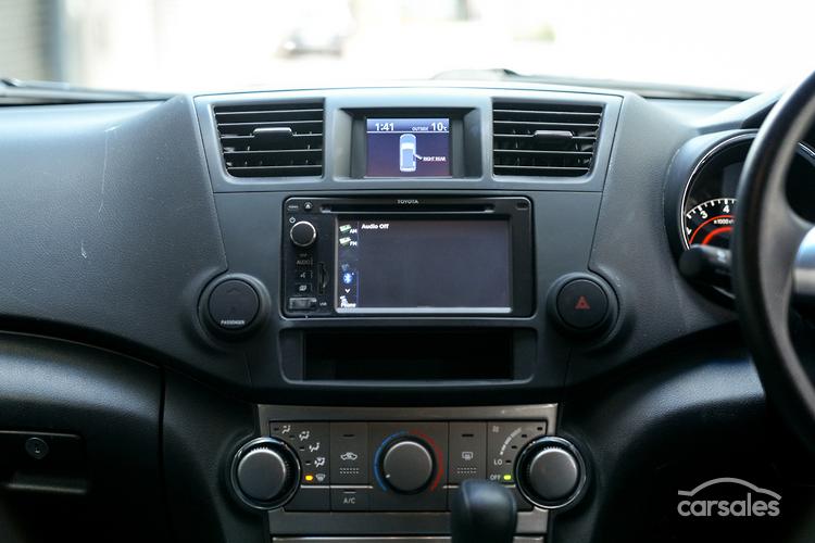 
								2013 Toyota Kluger GSU40R MY12 KX-R Wagon 7st 5dr Spts Auto 5sp 2WD 3.5i – #722 full									