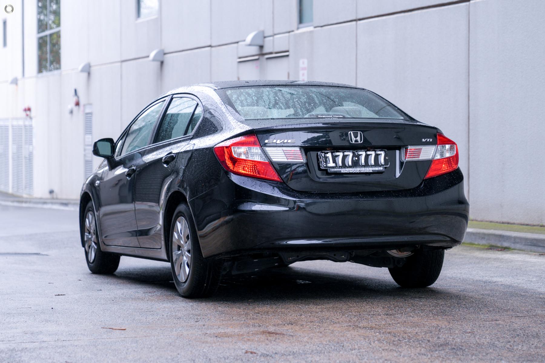 
								2012 Honda Civic 9th Gen Ser II VTi Sedan 4dr Spts Auto 5sp 1.8i – #768 full									
