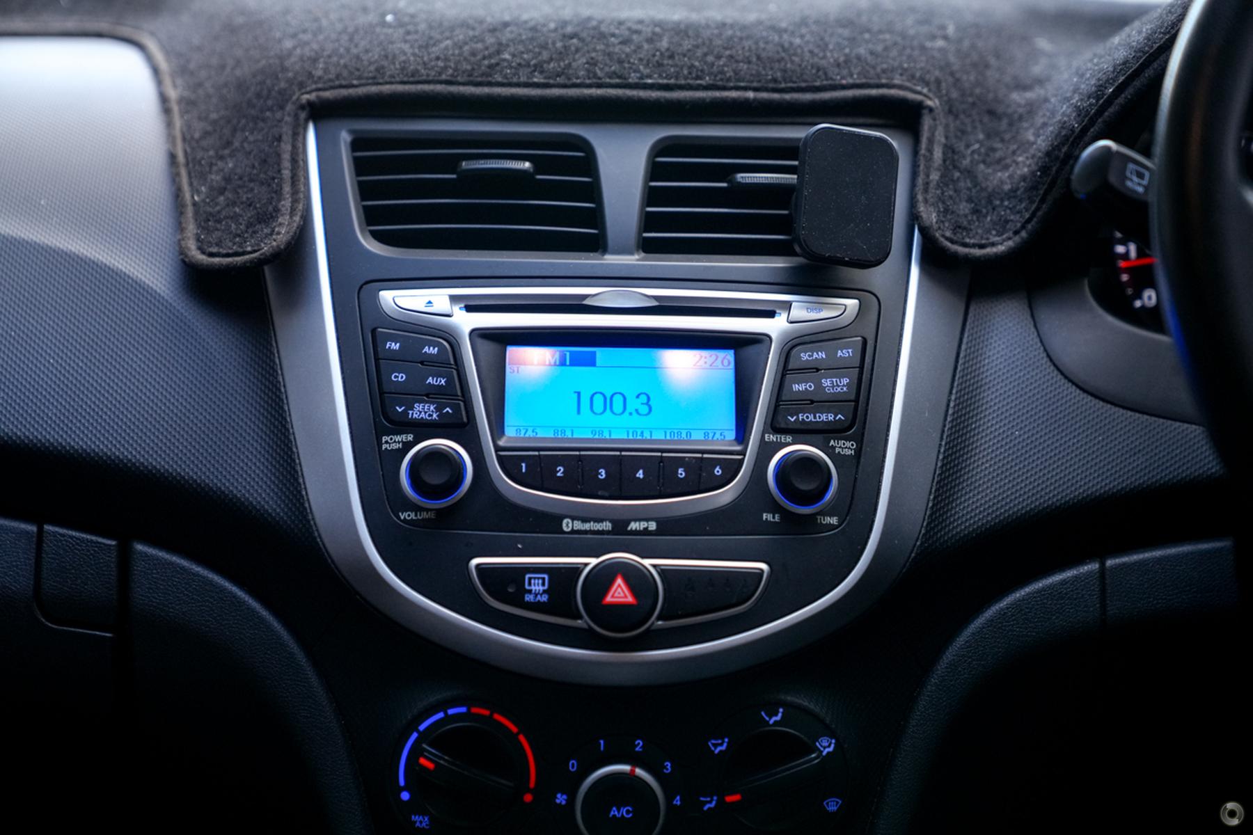 
								2012 Hyundai Accent RB Active Hatchback 5dr Spts Auto 4sp 1.6i – #706 full									