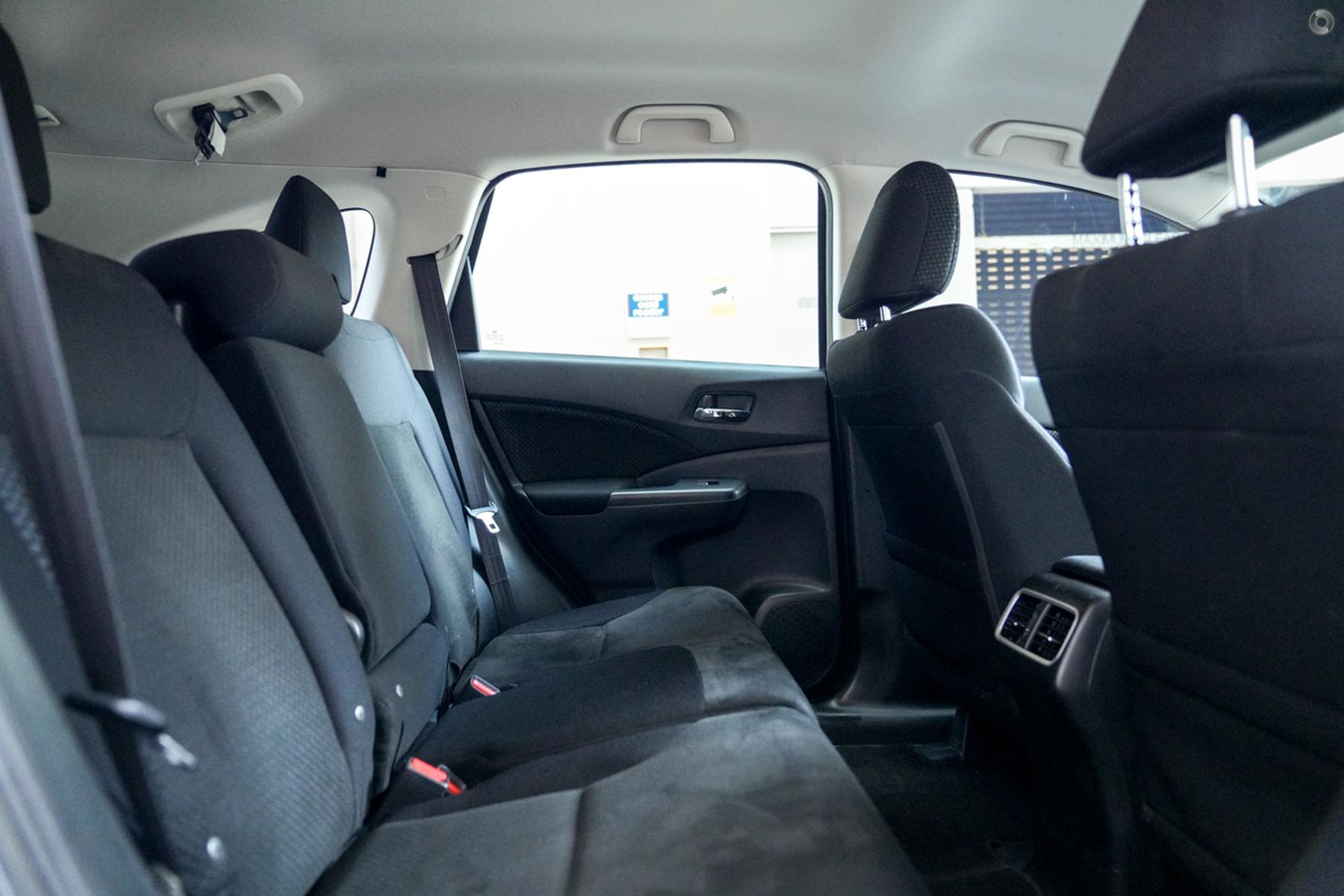 
								2015 Honda CR-V RM Series II MY17 VTi-S Wagon 5dr Spts Auto 5sp 4WD – #734 full									