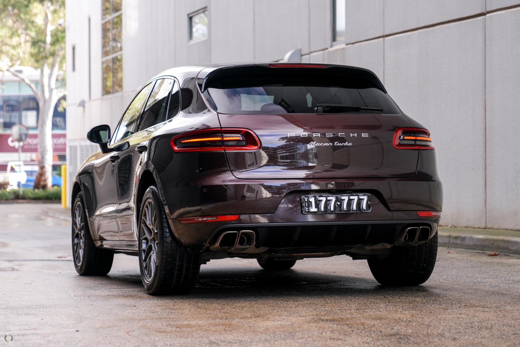 
								2015 Porsche Macan 95B MY16 Turbo Wagon 5dr PDK 7sp AWD 625kg 3.6TT – #752 full									