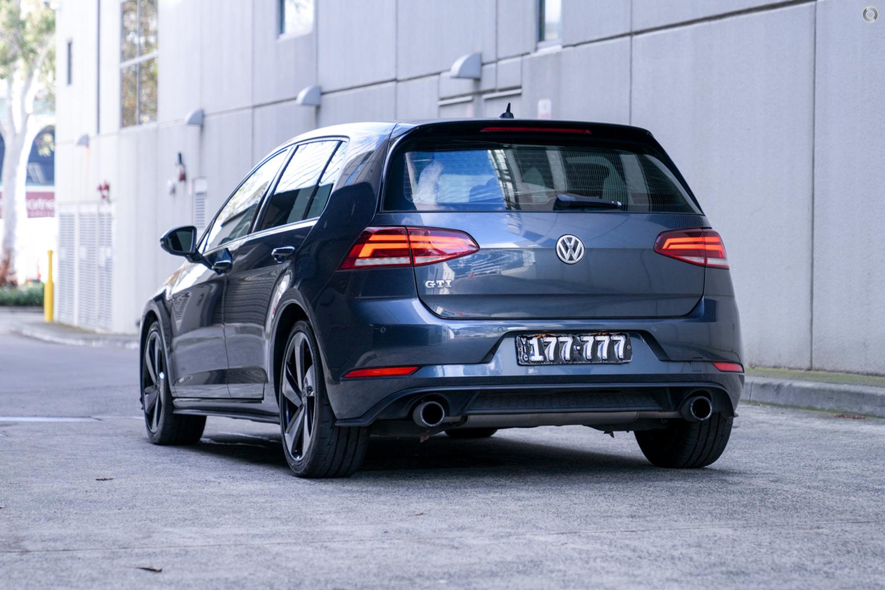
								2017 Volkswagen Golf 7.5 MY18 GTI Hatchback 5dr DSG 6sp 2.0T – #771 full									