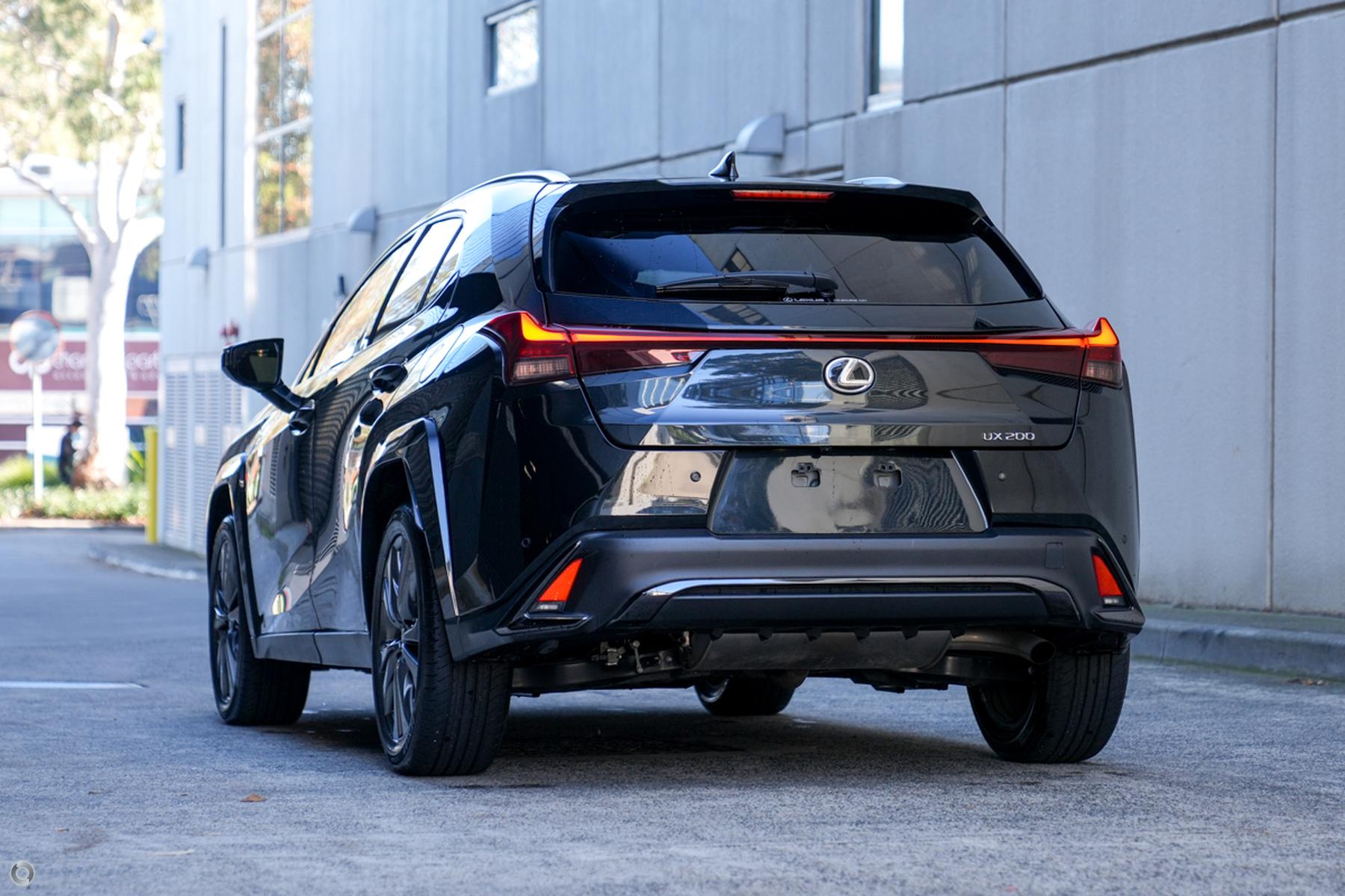 
								2022 Lexus UX MZAA10R UX200 F Sport Hatchback 5dr CVT 1sp 2WD 2.0i – #744 full									